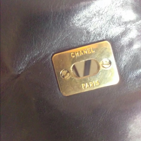HUGE AUTHENTIC Vintage Chanel Flap - Picture 6 of 8